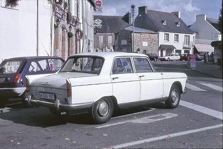 Peugeot 404
