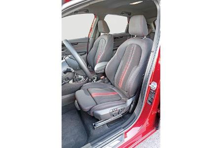 BMW 218d Active Tourer, Fahrersitz