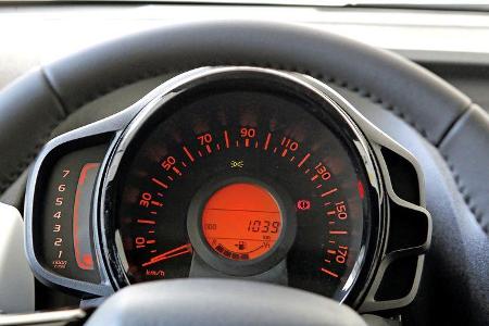 Smart Forfour 1.0, Anzeigeinstrumente