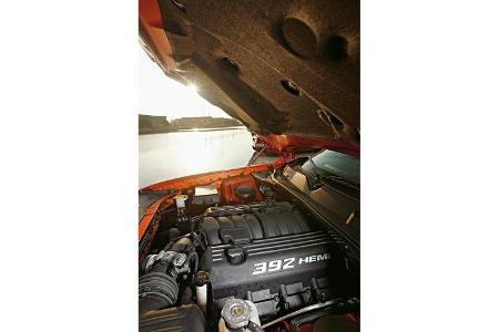 Dodge Challenger SRT8 392, Motor