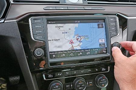 VW Passat Variant 2.0 TDI 4Motion, Navi