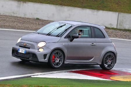 Abarth 695 Biposto - Fahrbericht