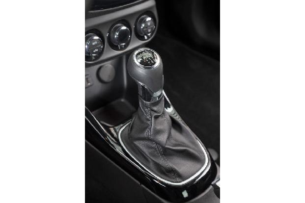 Opel Adam Rocks 1.0 DI Turbo, Schalthebel