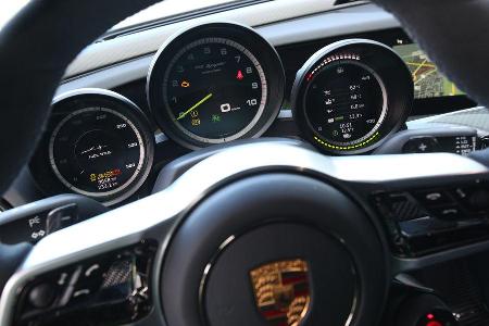Porsche 918 Spyder, Rundinstrumente