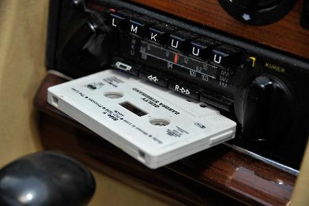 Mercedes-Benz 280 SE, Kassettendeck