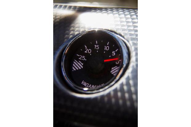 Ford Mustang, Anzeigeinstrument