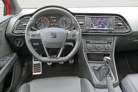 Seat Leon ST Cupra, Cockpit