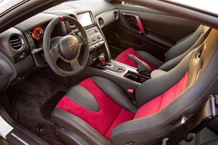 Nissan GT-R Nismo, Fahrbericht, Sportwagen, Supersportwagen, Nrburgring, Nordschleife, Cockpit