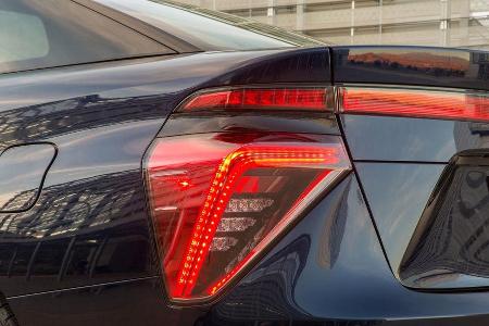 Toyota Mirai, ams, Fahrbericht, Rckleuchte