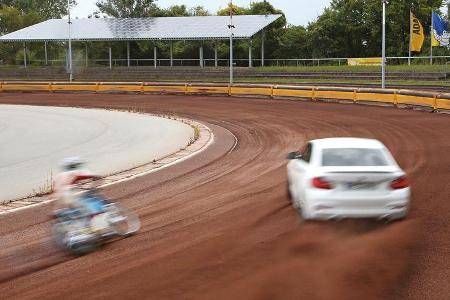 Speedwaybahn, BMW M235i, Impression