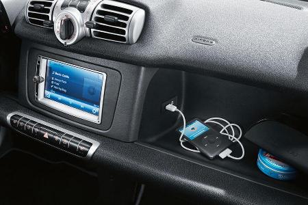 Smart Fortwo, USB-Port und AUX-In