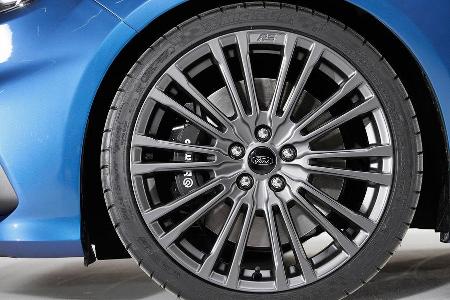 Ford Focus RS 2015, 17-Zoll-Leichtmetallfelgen, Brembo-Bremse