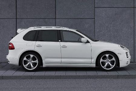 In die Radhäuser können 21 Zoll große Felgen mit 295/35er Reifen eingepasst werden. Alternativ stehen 22 Zöller mit 295/30er...