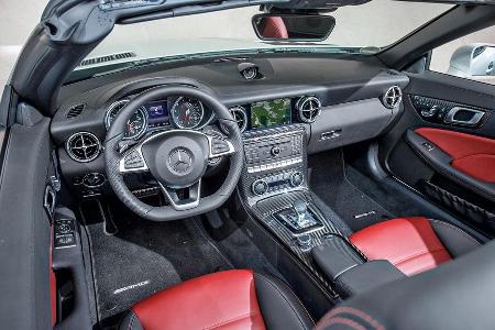 Mercedes SLC 300, Cockpit