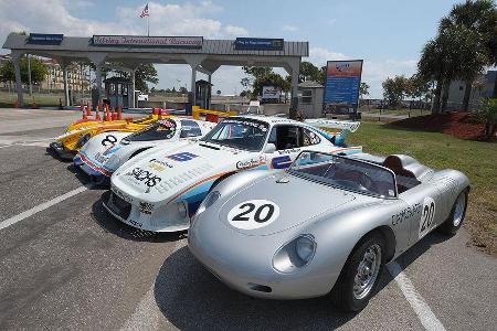 Den ersten Porsche-Gesamtsieg bei den 12 Stunden von Sebring holten im Jahr 1960 Hans Herrmann (D) und Olivier Gendebien (B)...