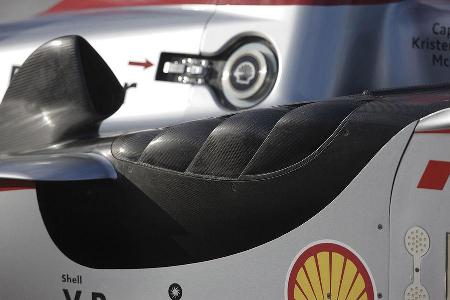 Den zweiten R15 pilotiert das deutsche Trio Lucas Luhr, Mike Rockenfeller und Marco Werner.