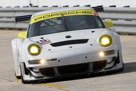 Die Porsche Motorsportabteilung hat bereits die Rennversion des GT3 für die Saison 2009 vorgestellt.