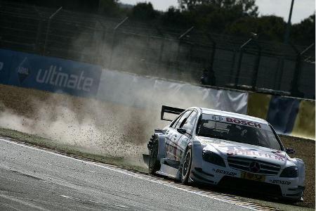 In Le Mans sorgten erneut widrige Wetterbedingungen für Spannung.