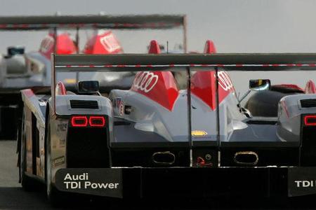 Audi wird mit zwei Sport-Prototypen vom Typ R10 TDI in die Le Mans-Serie (LMS) einsteigen.