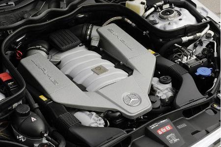 Elf PS Mehrleistung bringt der neue E63 AMG gegenüber seinem Vorgängermodell mit.