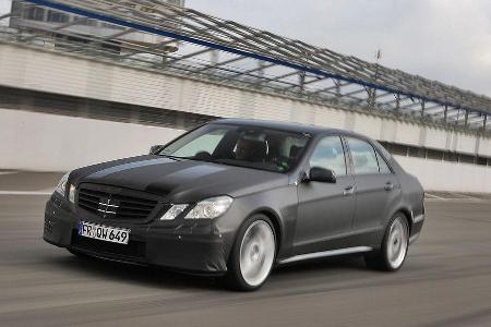 Das komplett neu entwickelte AMG Ride Control Fahrwerk mit elektronisch geregelter Dämpfung und neu konstruierter Vorderachs...