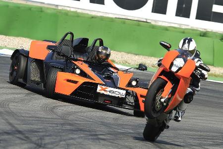 Mit beiden lässt es sich prima im Grenzbereich leben - und darüber hinaus. Dem abgesperrten Terrain in Hockenheim sei Dank.
