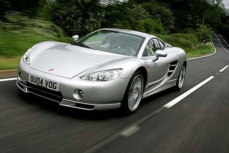Ascari KZ1: 507 PS, 500 Nm, Top-Speed 320 km/h, 0 - 100 in 3,7 sek.