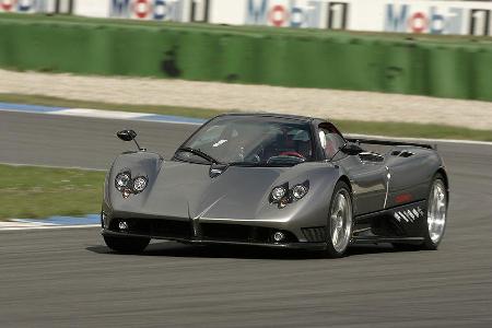 Pagani Zonda F: 602 PS, 760 Nm, Top-Speed 345 km/h, 0 - 100 in 3,6 sek.