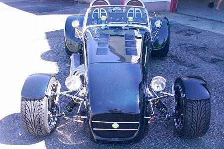 RCB HS 20: 241PS, 200 Nm, Top-Speed 235 km/h, 0 - 100 in 4,1 sek.