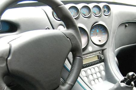 Den hochwertigen Innenraum rüstet Wiesmann mit Sportschalensitze weiter auf. Auf Wunsch sind Spezialsitze in Carbonschalen e...