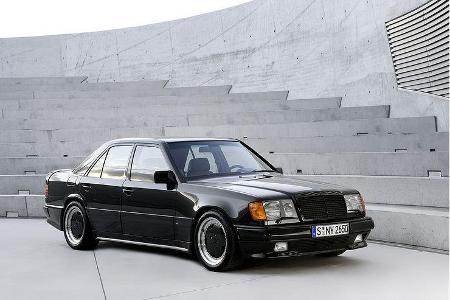 Bereits 1987 gelang es AMG mit dem 300 E 6.0 ...