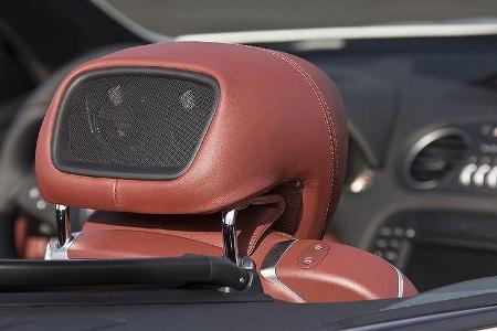 Für die weniger harten im Winter bietet der SL das Airscarf genannte System. Warme Luft umfließt den Fahrer auch bei den käl...