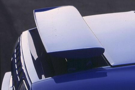 Ein schon für damalige Verhältnisse eher untypische Motorformat - kleiner Hubraum mit vielen Zylindern.