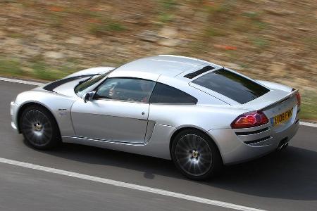 Mit einer Hockenheim-Rundenzeit von 1.16,9 Minuten bleibt der Europa SE immerhin nur eine Sekunde hinter dem Porsche Cayman ...