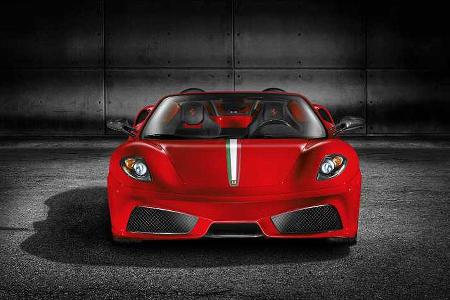 Ferrari hat dem F430 Cabrio jetzt auch als Scuderia-Modell vorgestellt.