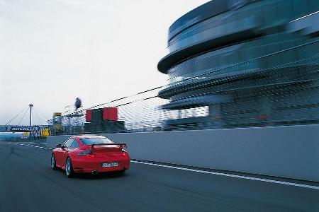Der Kleine Kurs in Hockenheim mit einer Länge von 2,6 km ist zentraler Bestandteil des Testprozedere von sport auto.