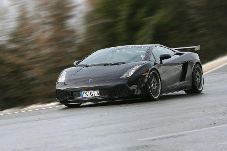 Als Exot unter getunten Fahrzeugen trat der Reiter-Lamborghini Gallardo GT3 Strada den Einzeltest bei sport auto an.