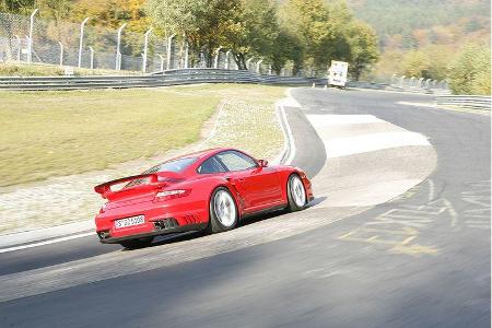 11,5 s vergehen, bis das Topmodell der 911er-Baureihe die magische Marke von 200 erreicht.