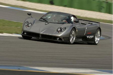 Der Pagani Zonda F wird von einem 7,3-Liter-AMG-Saugmotor mit 602 PS angetrieben.
