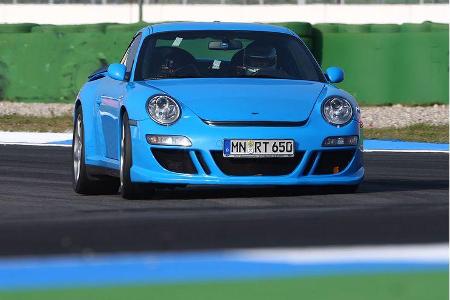 Platz 44 der schnellsten Supertest-Kandidaten auf dem Hockenheim-Ring (Kleiner Kurs): Der Ruf Rt12 hat im Supertest 2/2008 d...