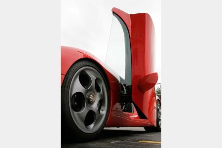 Koenigsegg CCR 04