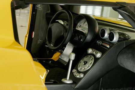 Koenigsegg CCR 09