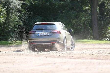 Opel Insignia Country Tourer