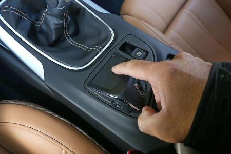 Opel Insignia Country Tourer, Mittelkonsole