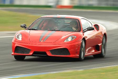 Der Hardcore-Brenner: Ferrari 430 Scuderia mit 510 PS.
