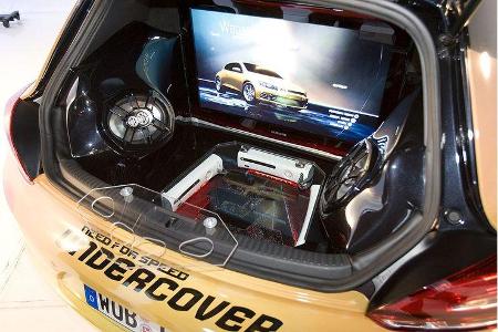 Dieses besteht aus Frontansatz und Seitenschweller aus dem Volkswagen-Zubehör.