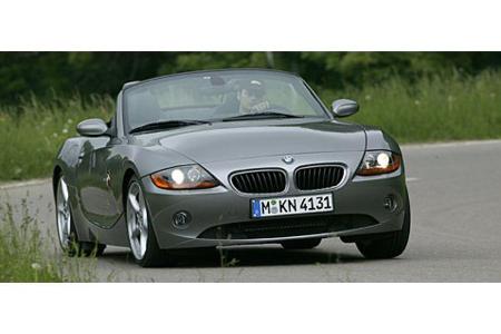 Einstiegsdroge: Auch der vemeintlich âkleineâ Z4 überzeugt mit einer bestechenden Fahrdynamik.