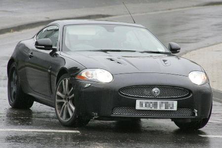Jaguar XK-R