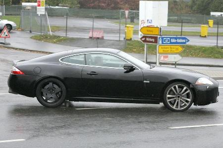 Jaguar XK-R
