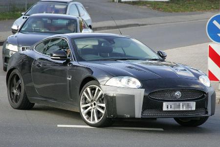 Jaguar XK-R
